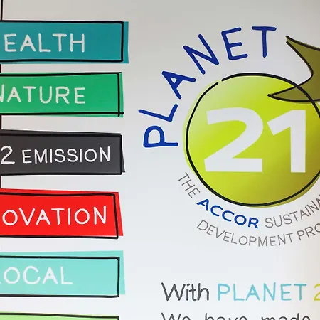 Ibis Centre Chateau Анже