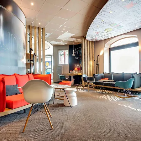 Ibis Centre Chateau Готель Анже