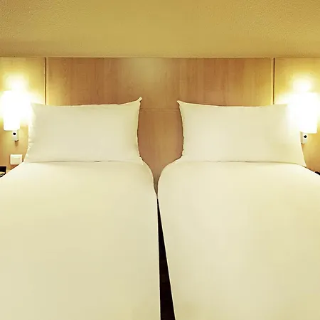 Ibis Centre Chateau Otel Angers