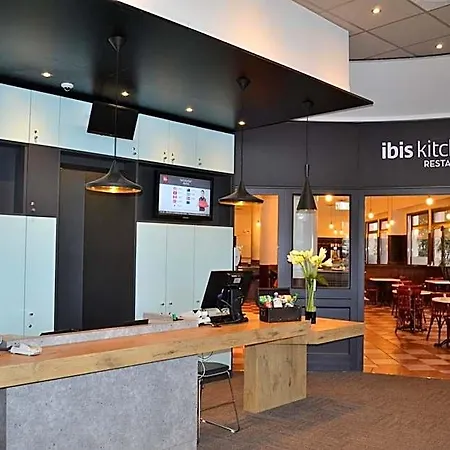 Hotel Ibis Centre Chateau 3*