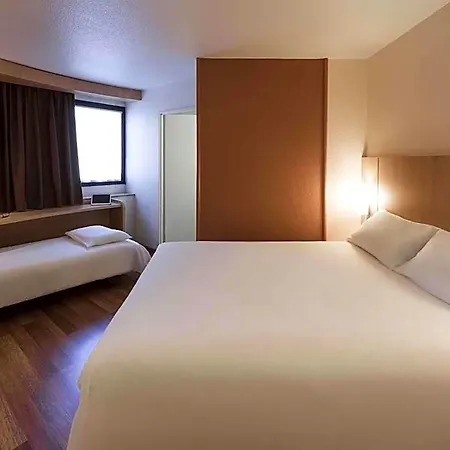 Ibis Centre Chateau Hotel Angers
