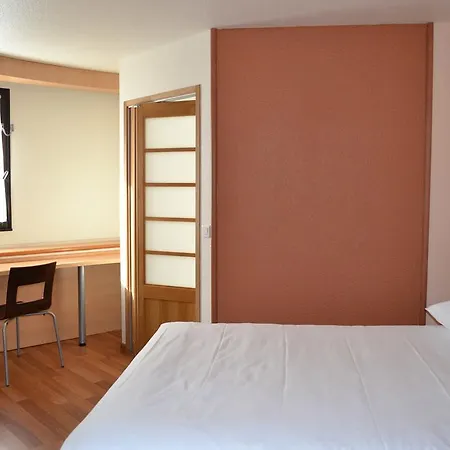 Ibis Centre Chateau