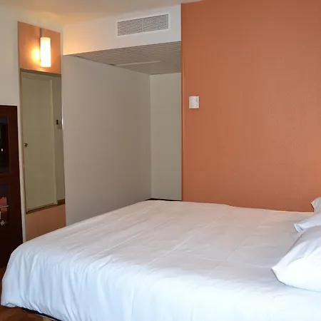 Ibis Centre Chateau