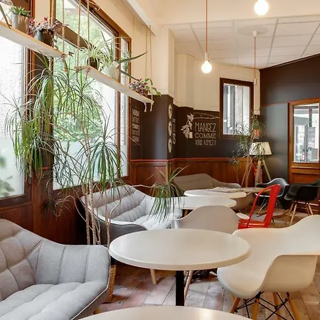 Ibis Centre Chateau 3* Анже