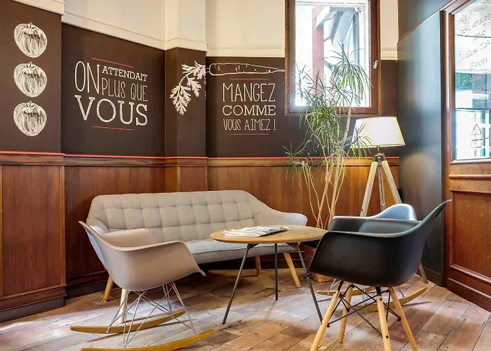 Otel Ibis Centre Chateau 3*