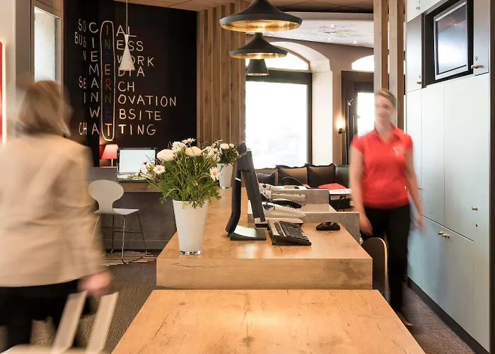 Ibis Centre Chateau Ανζέρ